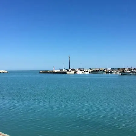 Sea Front Semesterbostad Civitanova Marche